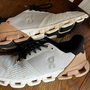 On Cloud Cloudtec Sneakers - White and Brown